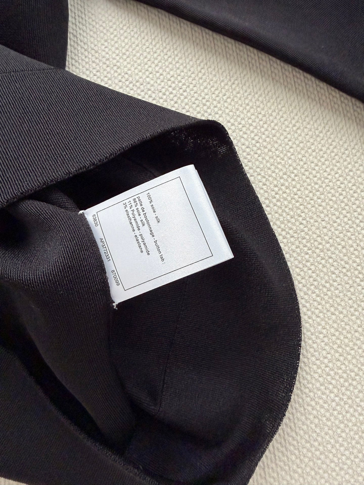 26SS NEW Black Collared Loose-fitting Pullover
