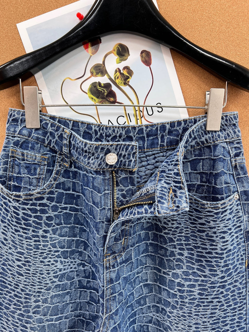 26SS NEW Straight Leg Jeans with Back Pocket Letter Patches