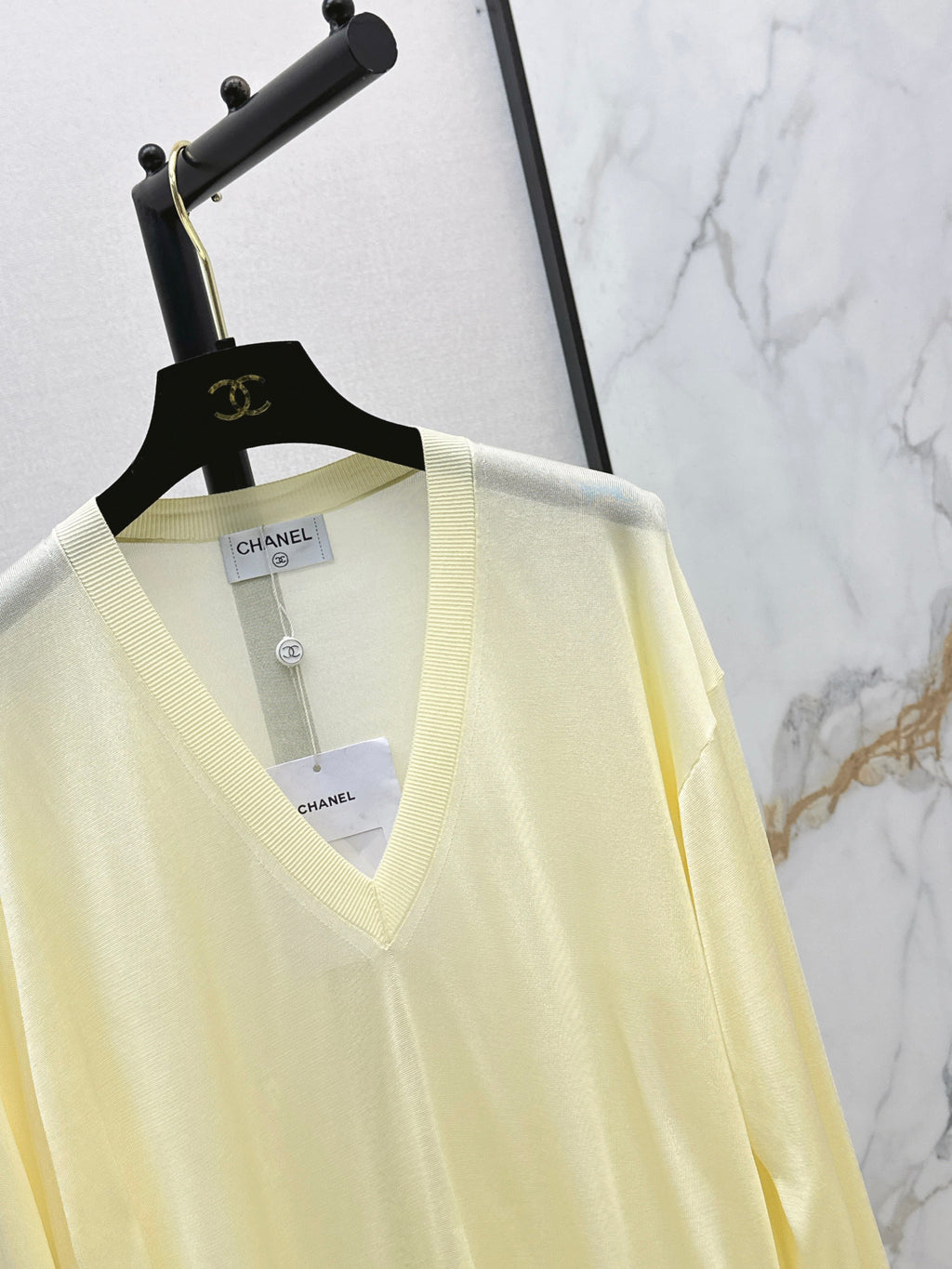 26SS NEW Minimalist V-neck Loose Knit Cardigan💛