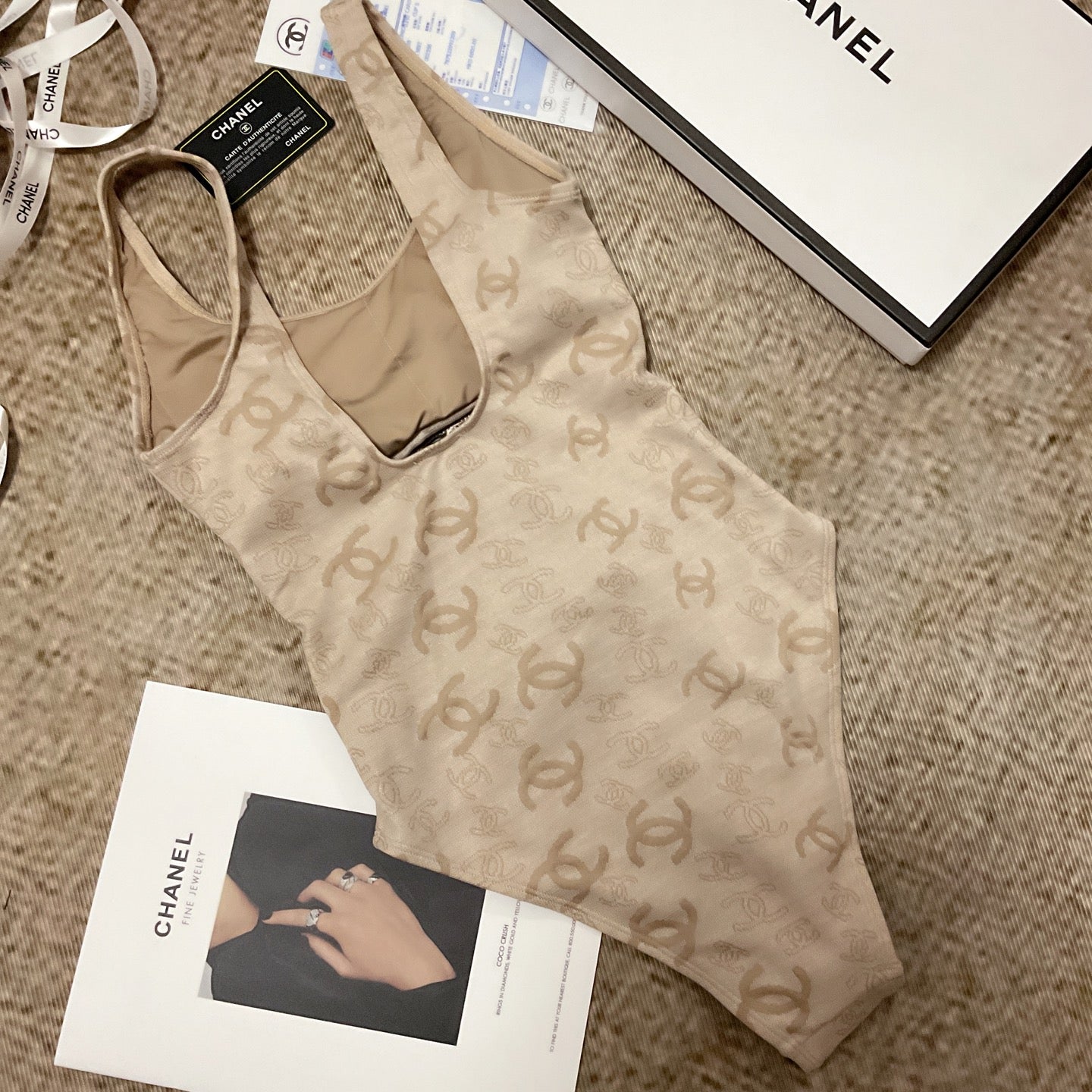 chanel/26SS NEW Khaki One-Piece Swimsuit 👙