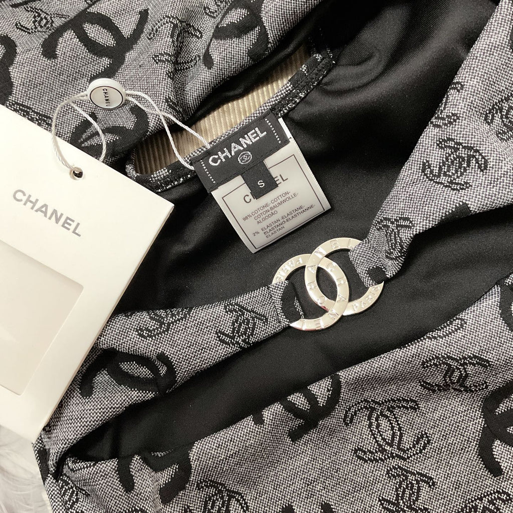 chanel/26SS NEW Grey One-Piece Swimsuit 👙
