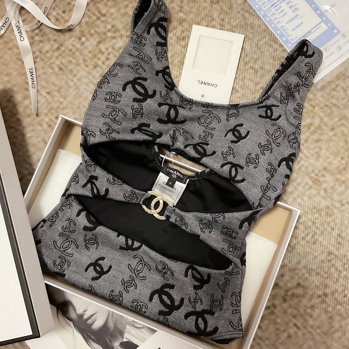 chanel/26SS NEW Grey One-Piece Swimsuit 👙