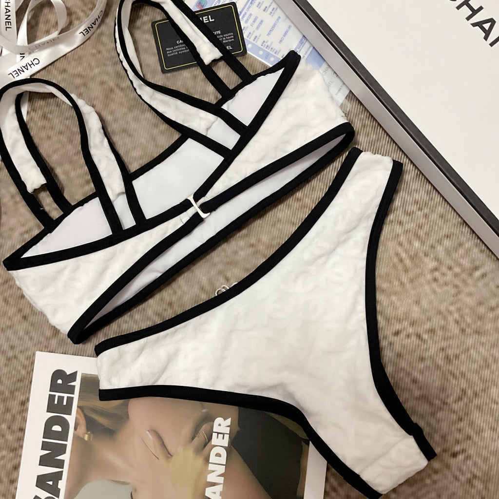 chanel/26SS NEW Two-Piece Swimsuit 👙
