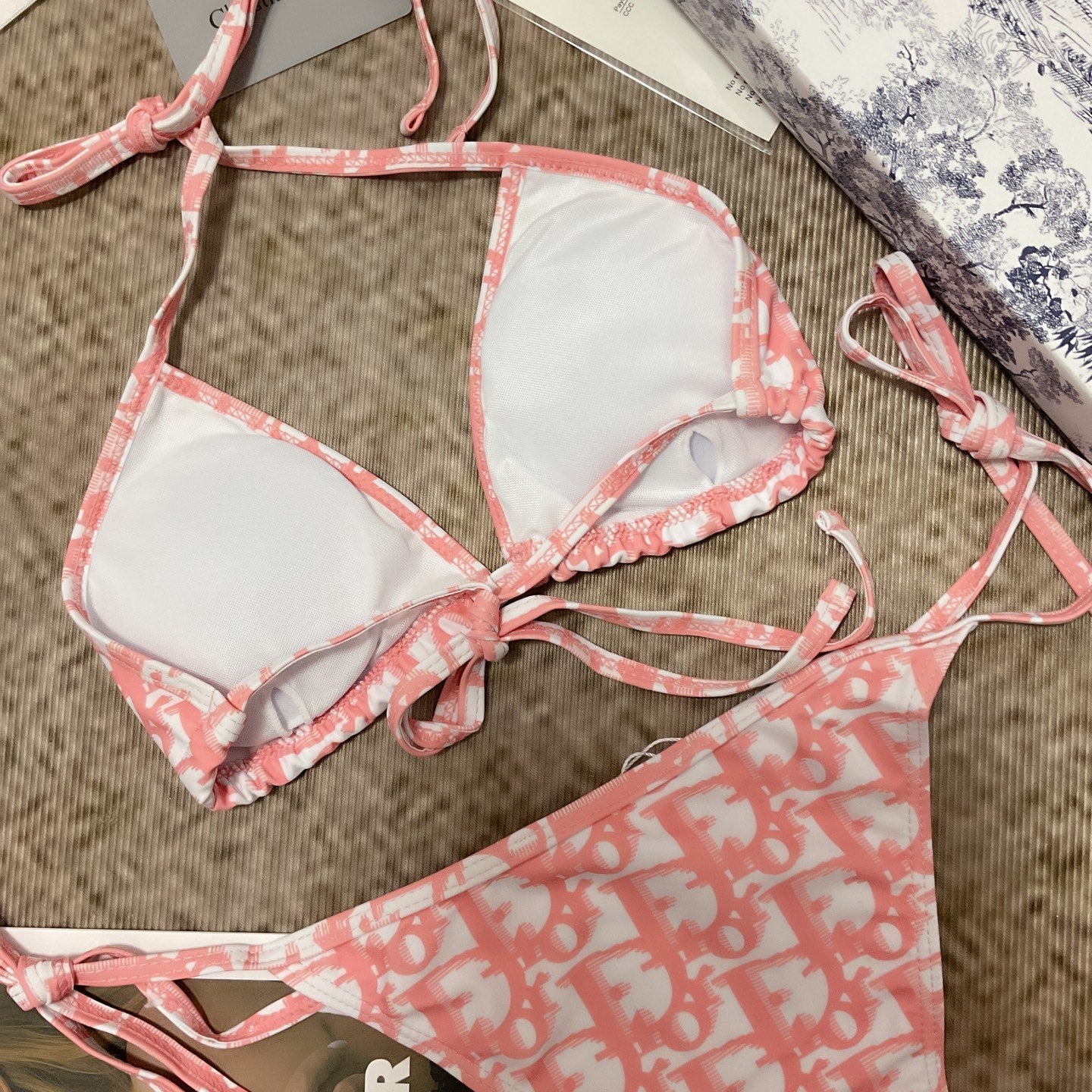 Dior/26SS NEW Two-Piece Swimsuit 👙