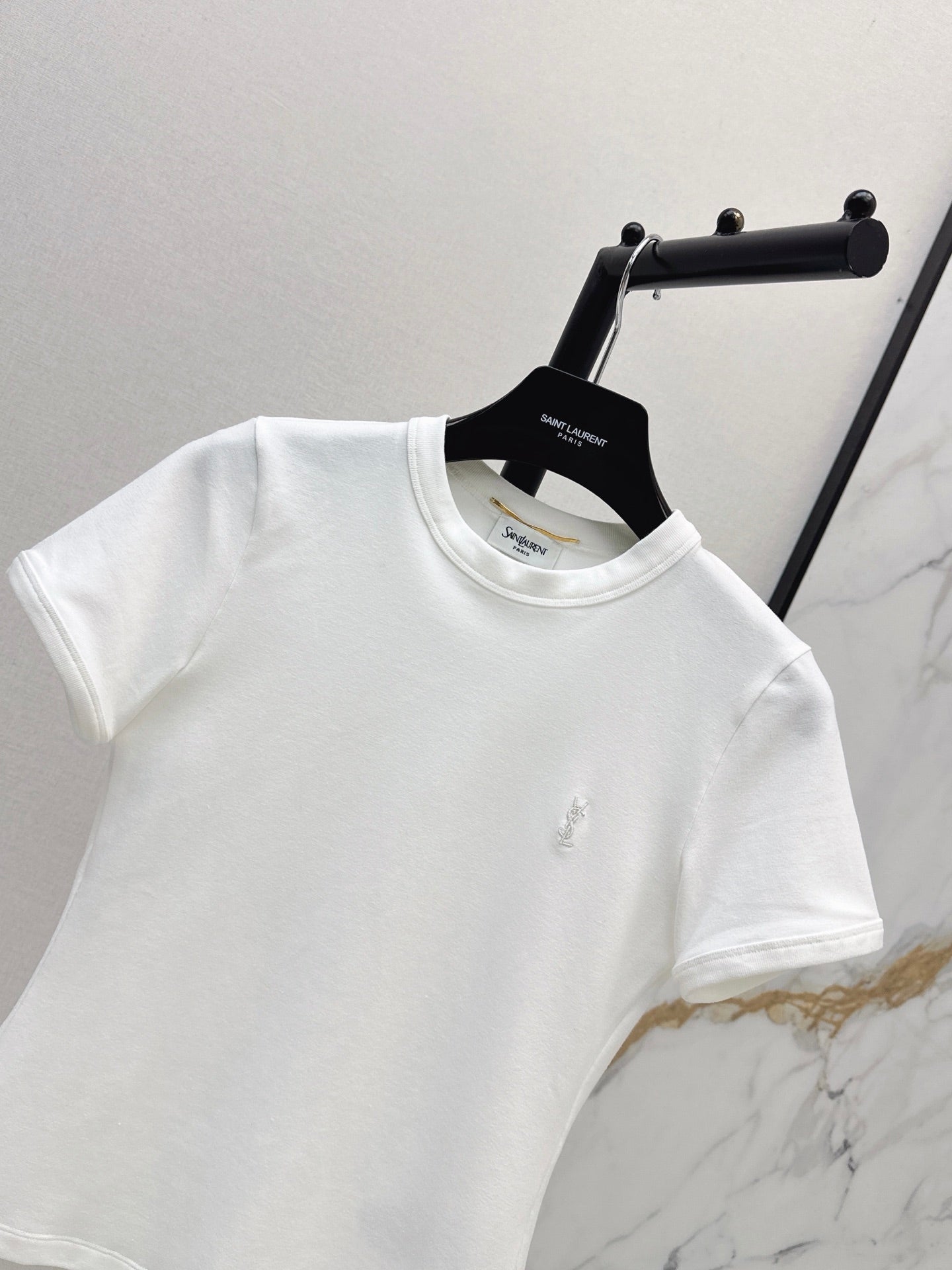 26SS NEW Versatile Small Logo Embroidered T-Shirt 🩶