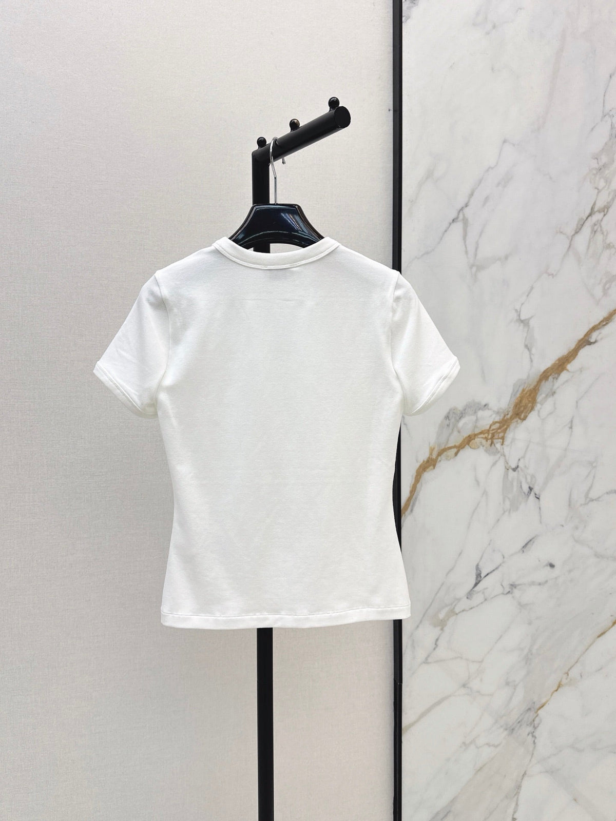 26SS NEW Versatile Small Logo Embroidered T-Shirt 🩶