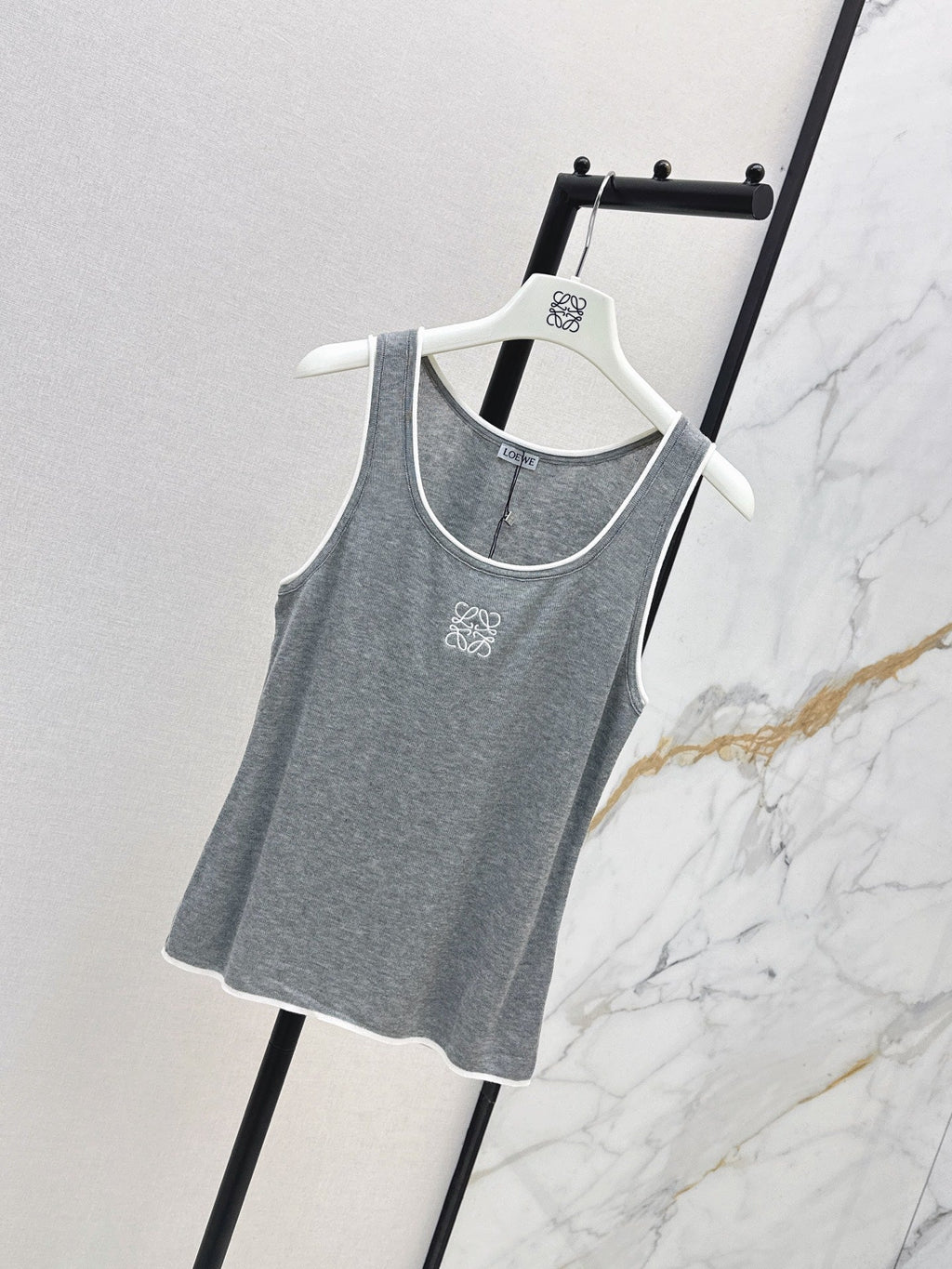 26SS NEW Color-blocked Trimmed Knit Vest🩶