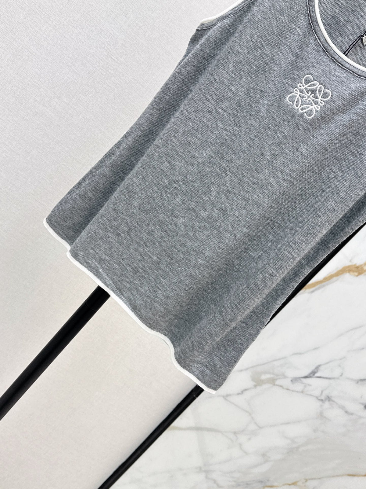 26SS NEW Color-blocked Trimmed Knit Vest🩶