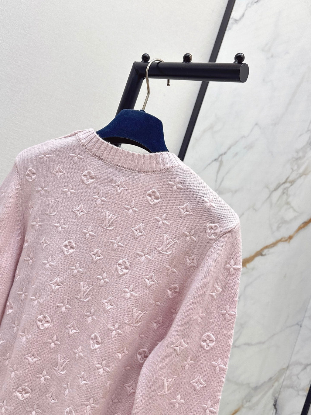 26SS NEW 3D Logo Embroidered Cashmere Pink Knit Sweater 💕