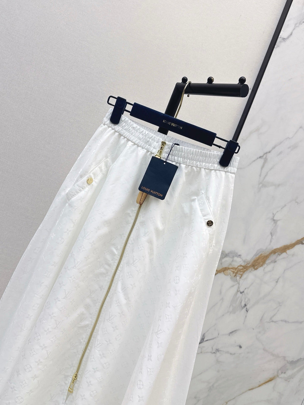 26SS NEW White Jacquard Midi Skirt 🤍
