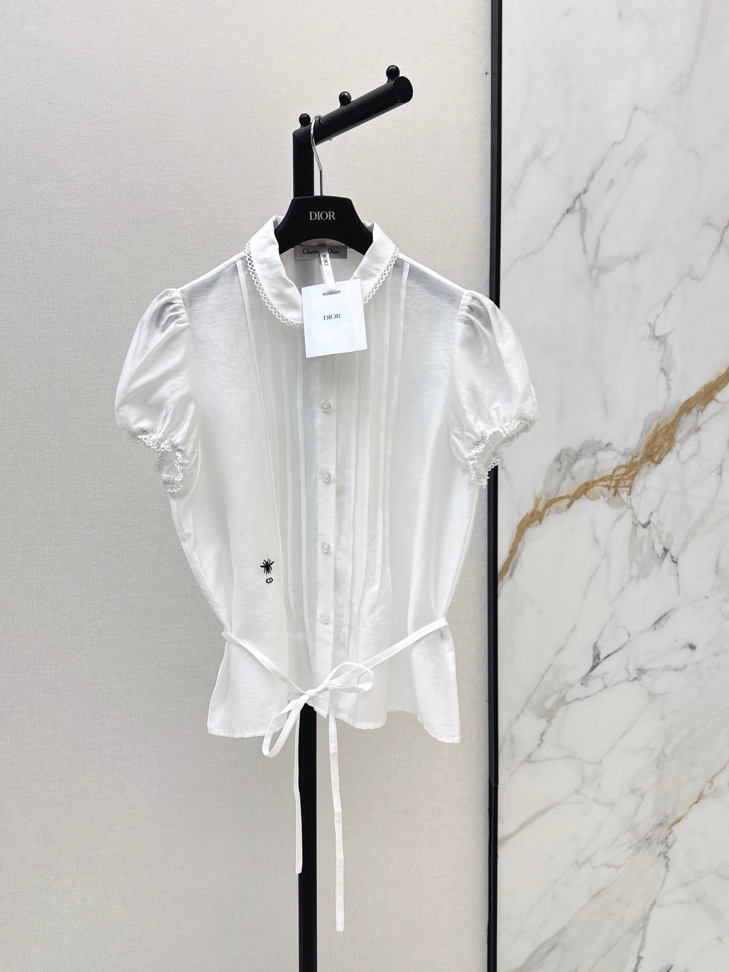 26SS NEW Delicate lace-trimmed Peter Pan collar shirt 🤍