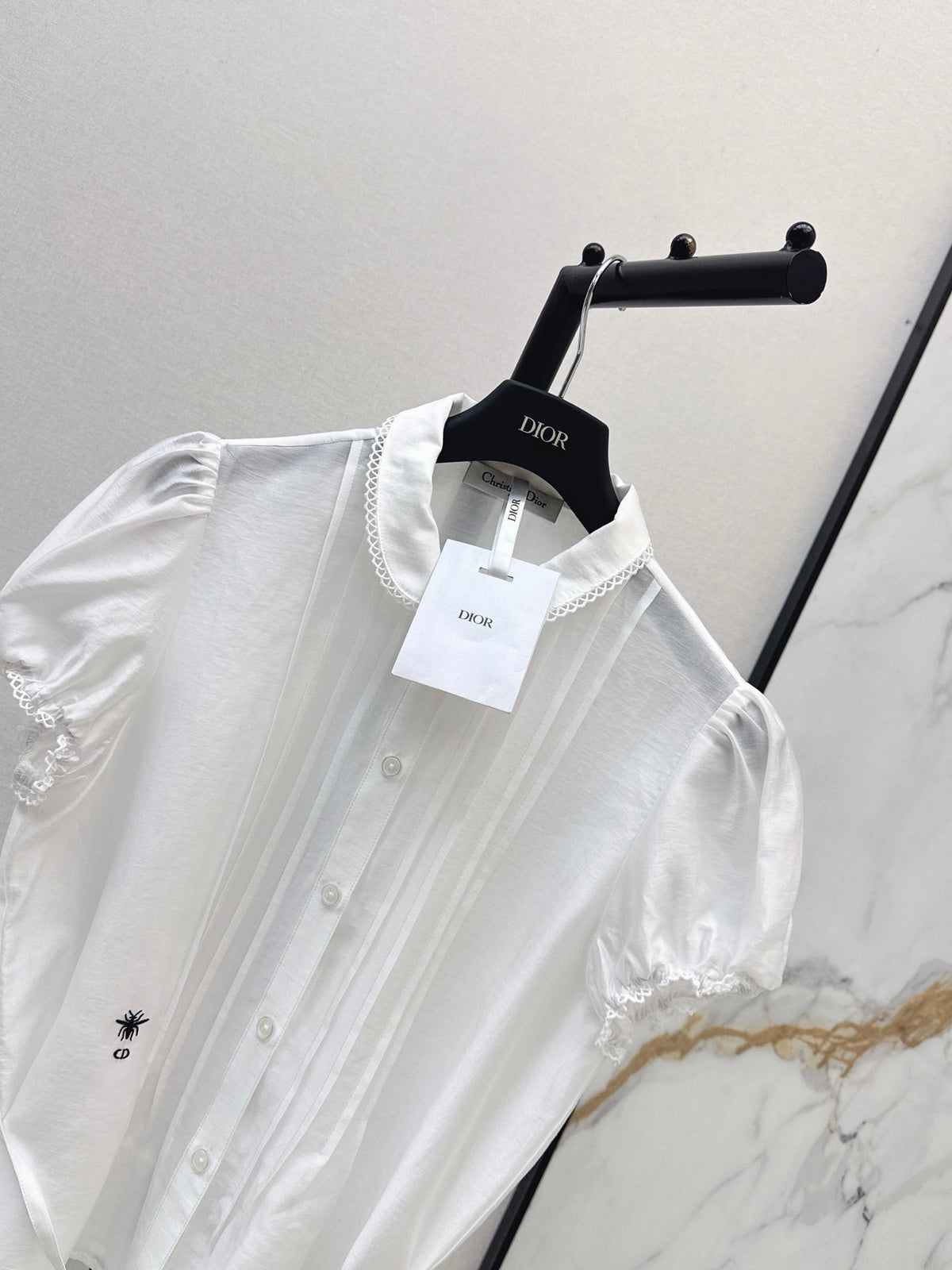 26SS NEW Delicate lace-trimmed Peter Pan collar shirt 🤍