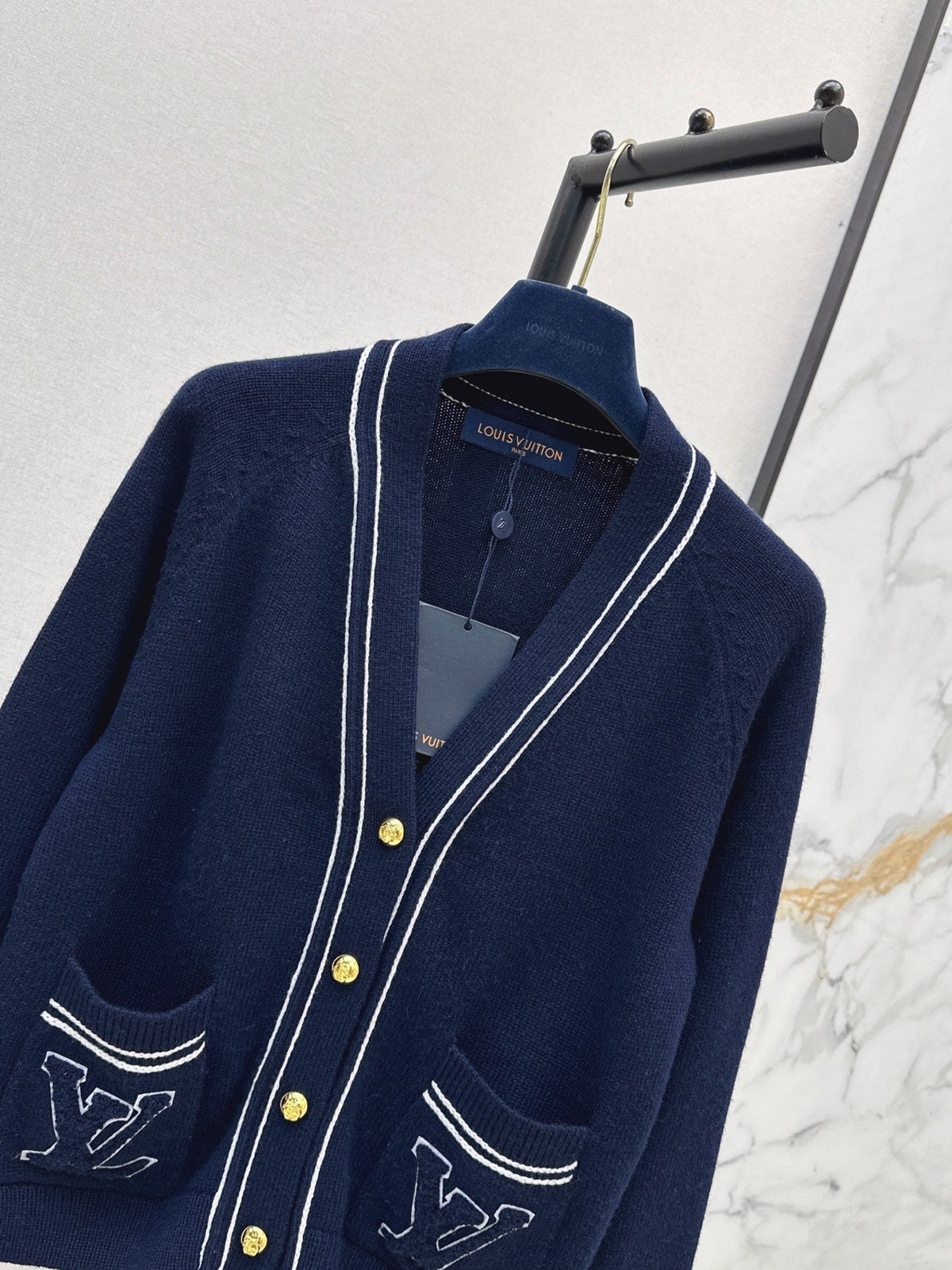 26SS NEW Navy Series V-neck Knit Cardigan 🖤