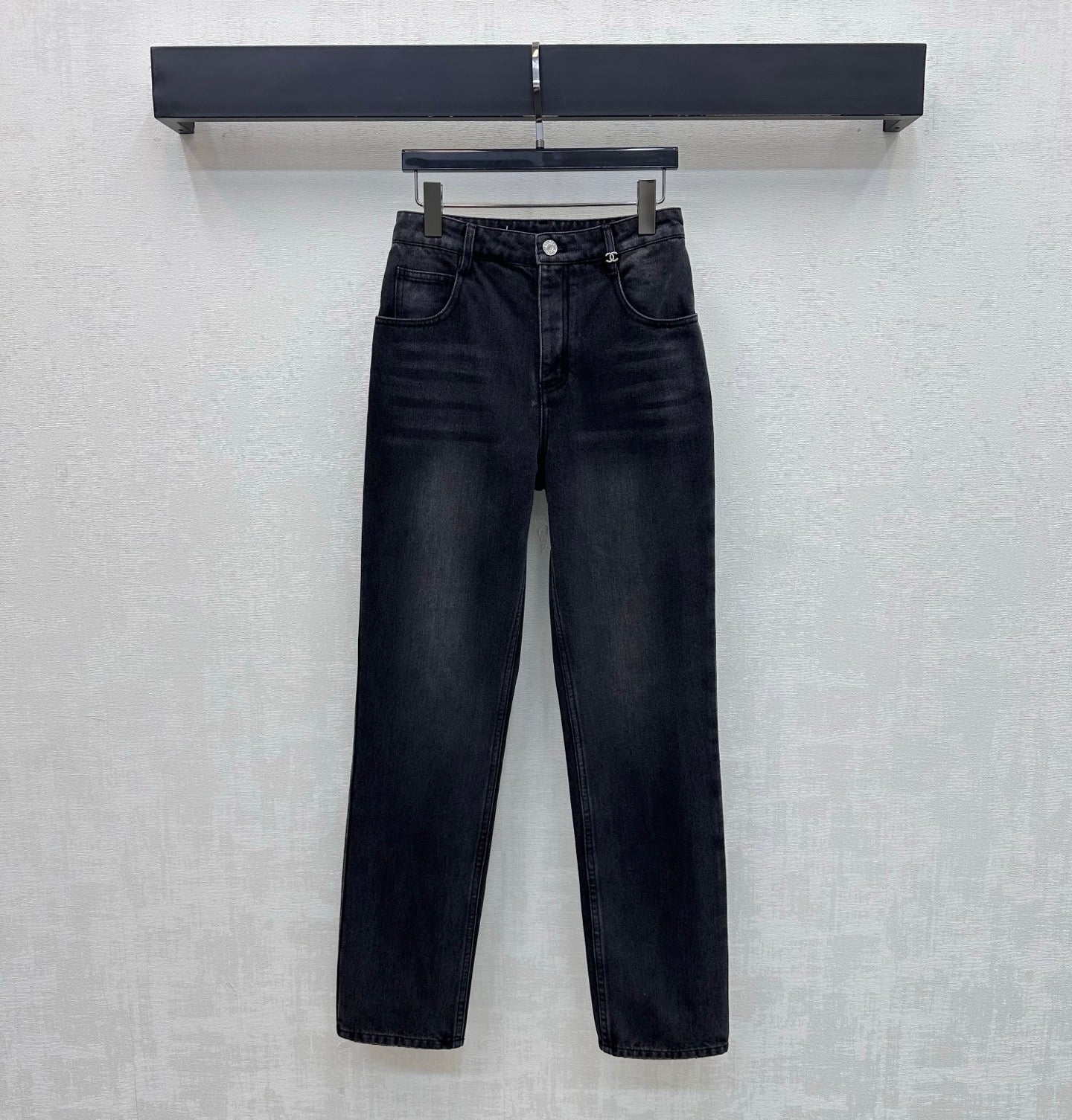 26SS NEW Gold Buckle Straight Leg Jeans