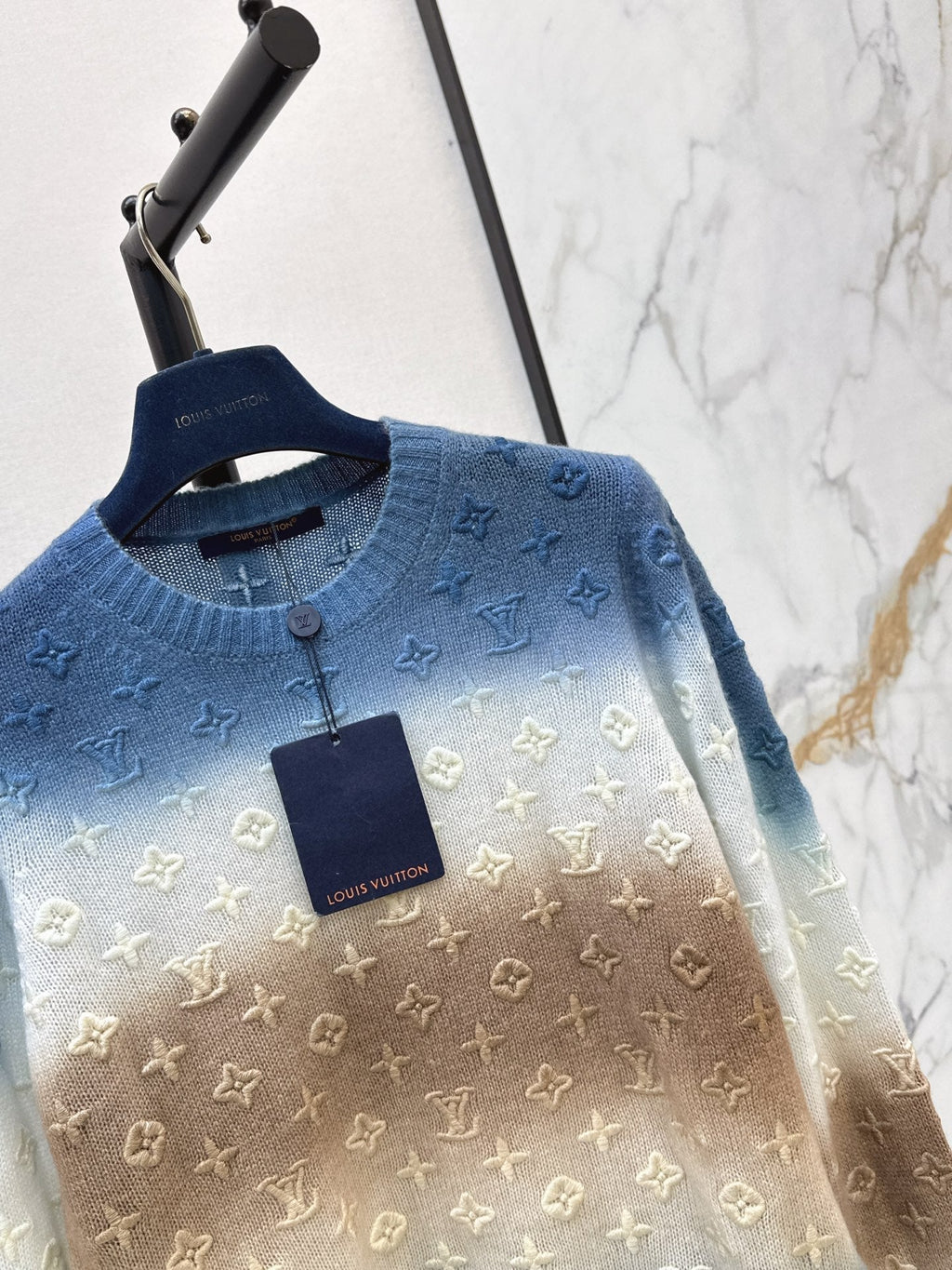 26SS New Gradient Tie-Dye Cashmere Knit with Embossed Logo 🩵