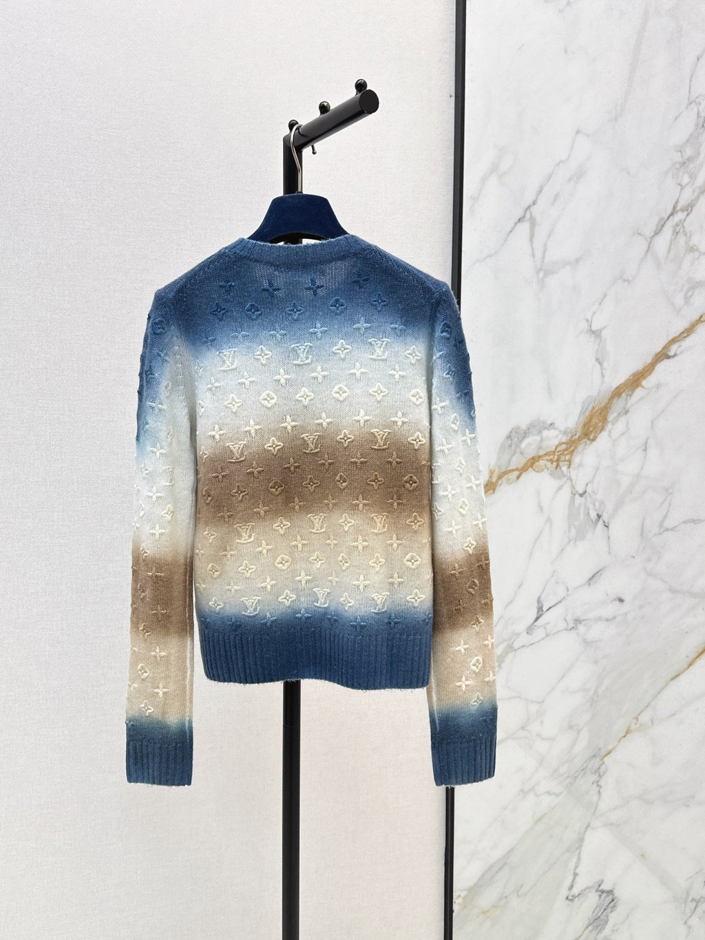 26SS New Gradient Tie-Dye Cashmere Knit with Embossed Logo 🩵