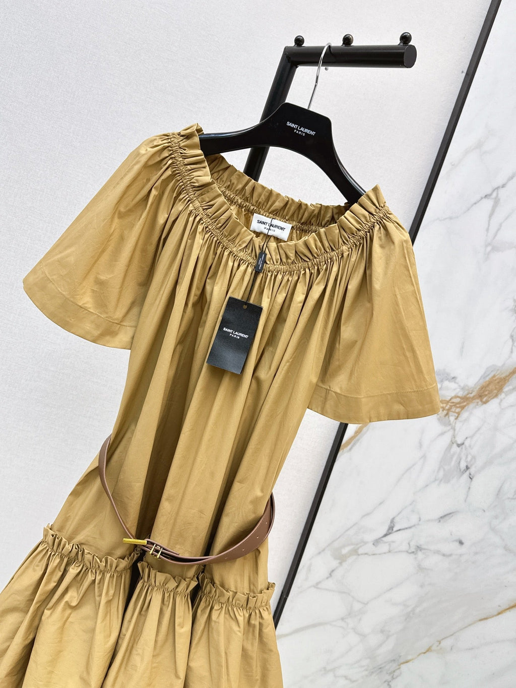 26FW New Khaki Dress with Belt Detail 🤎