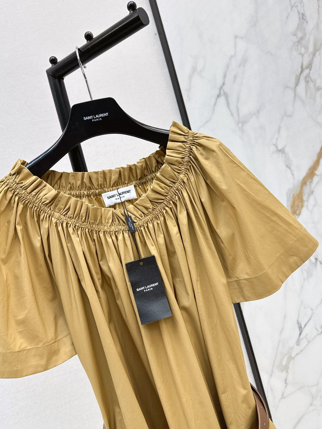 26FW New Khaki Dress with Belt Detail 🤎