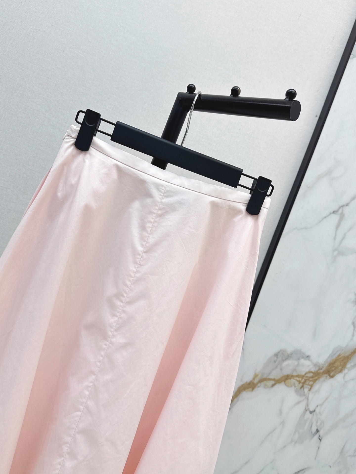 26FW New Skirt with Bow Detail and Lace Paneling 💞