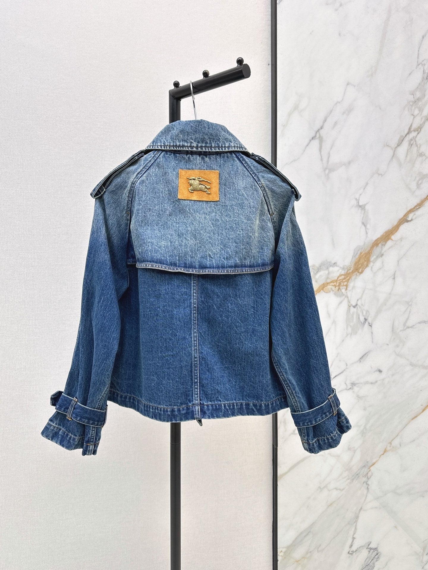26FW New Vintage-Wash Denim Trench Coat 🩵