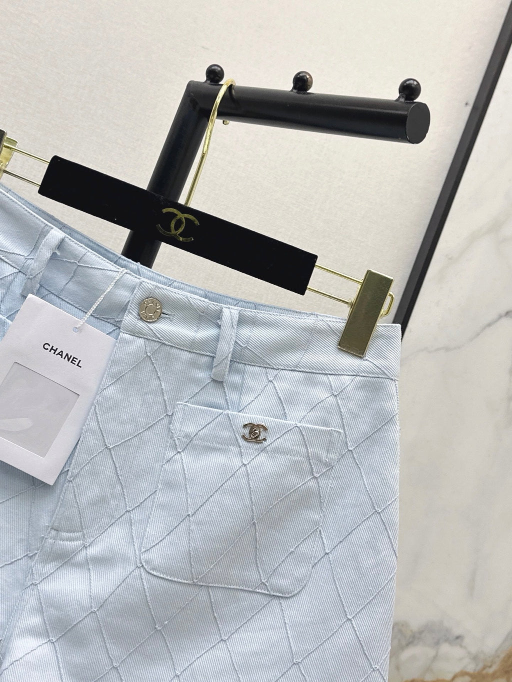 26FW New Quilted-Stitch Denim Shorts 🩵