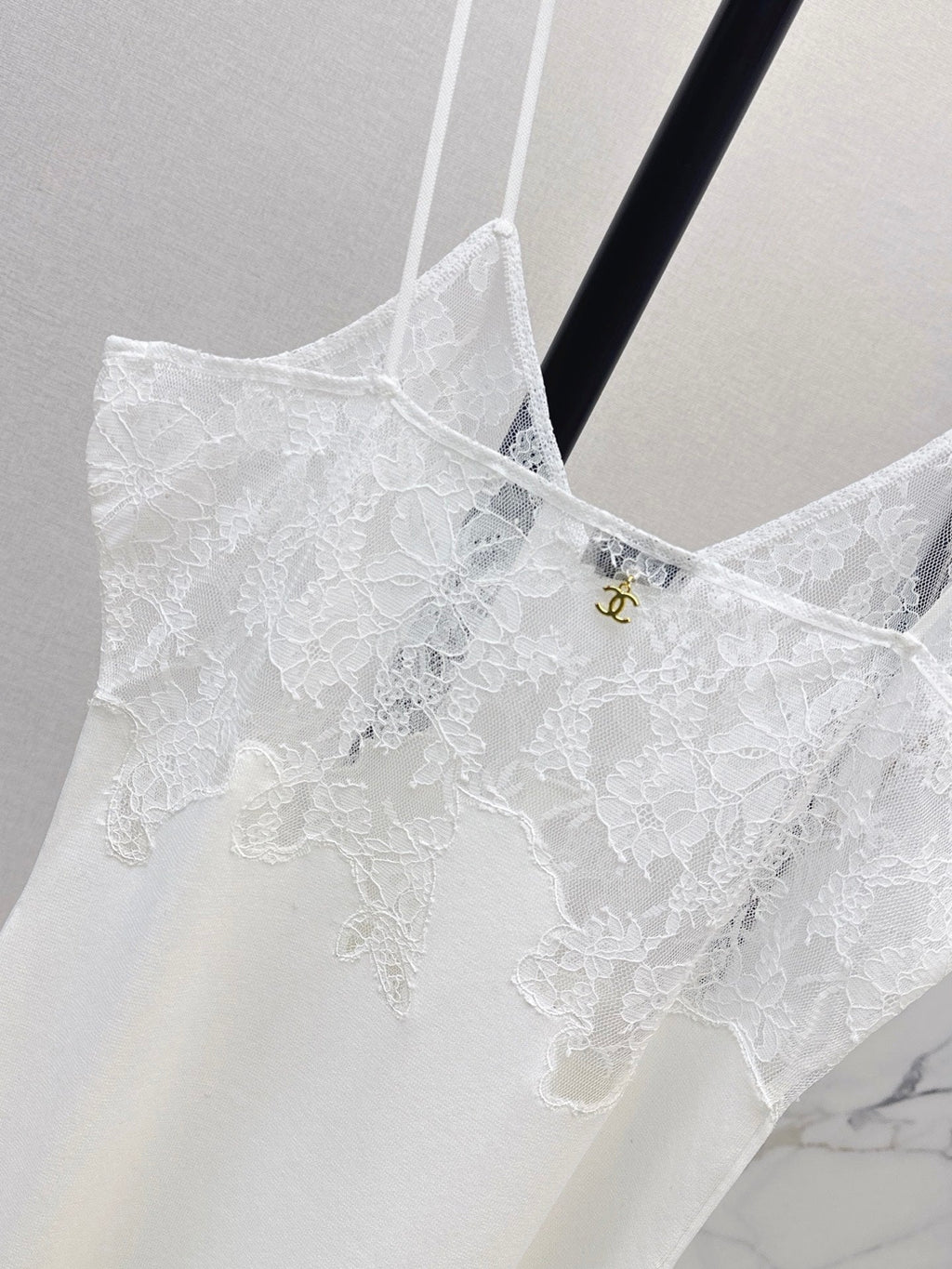 26FW New Patchwork Lace Camisole Dress 🖤