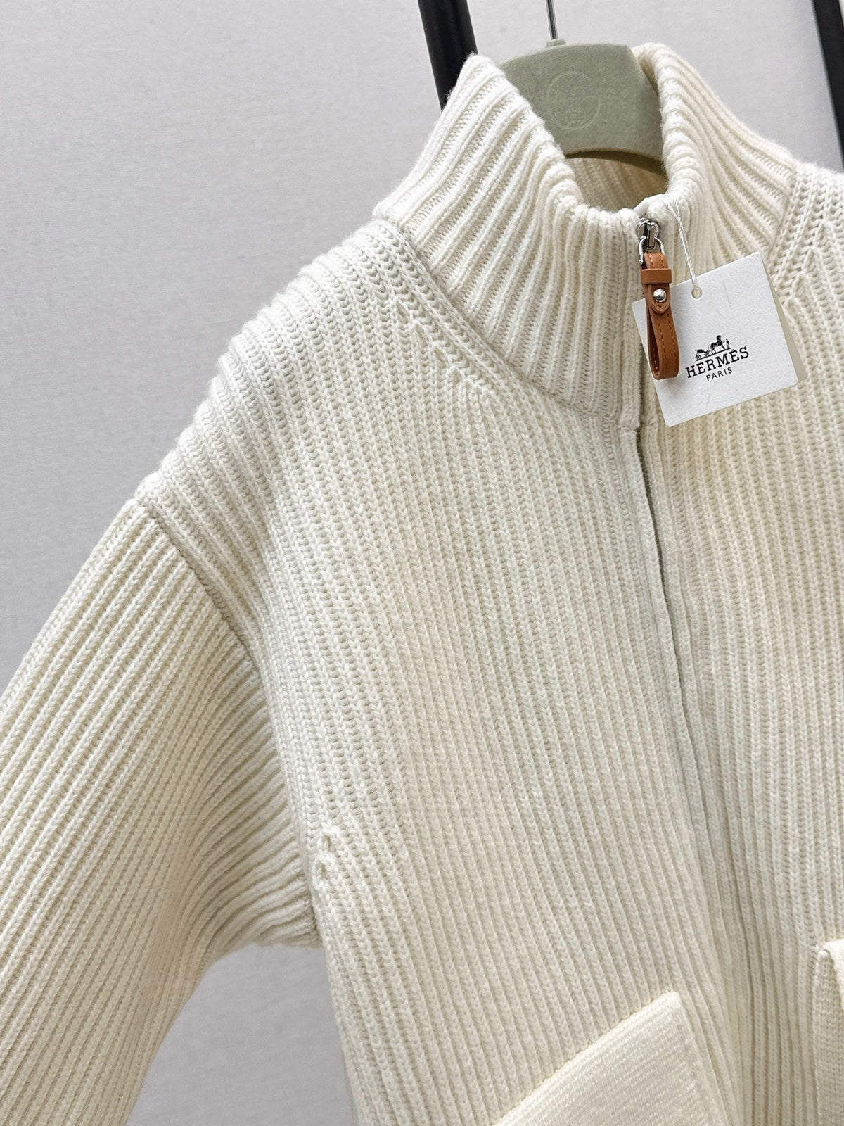🔥Highest Quality🔥26FW New Classic Wool Knit Jacket with H-Pattern Pocket Detail 🖤