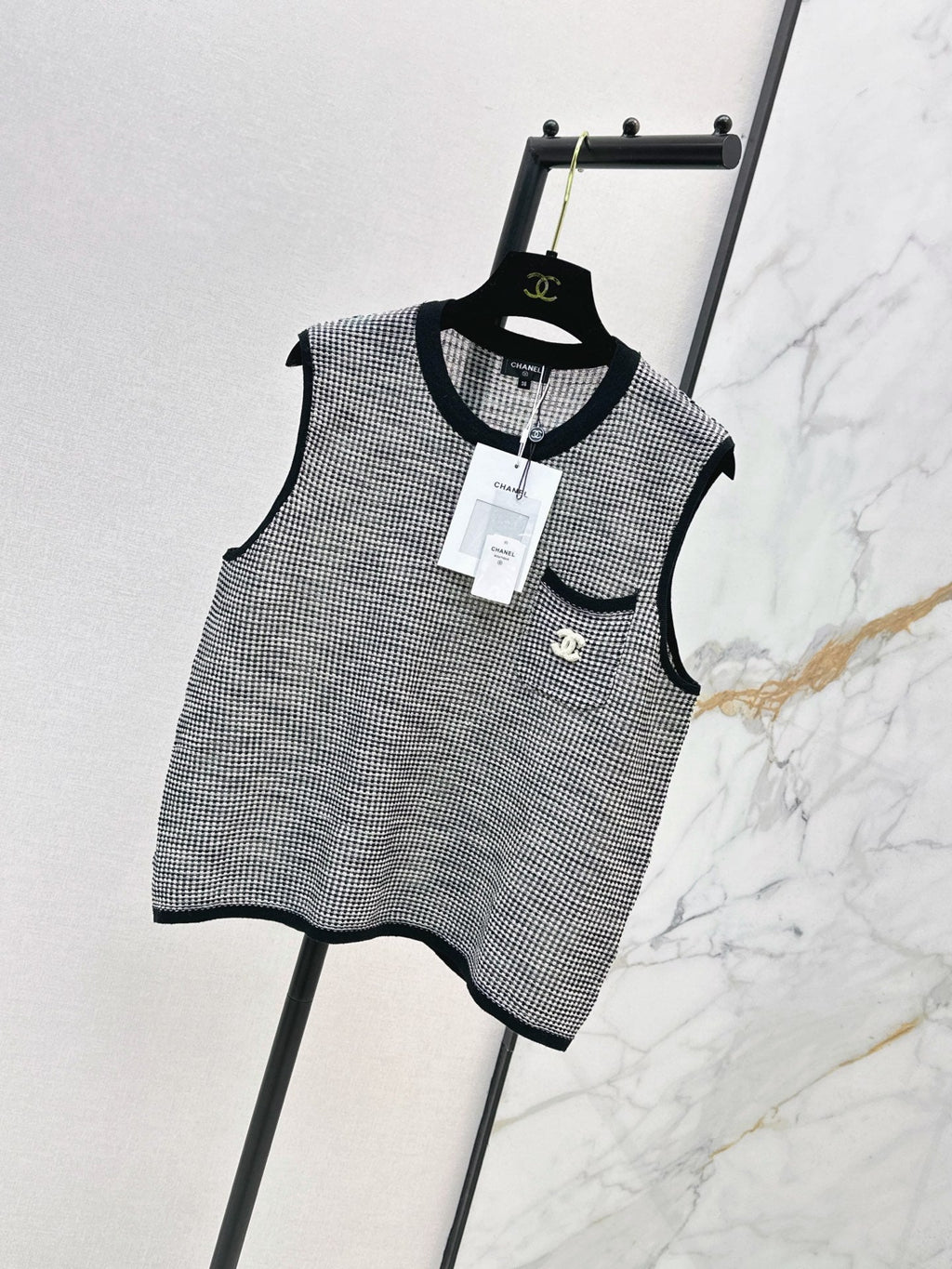 26FW New Vintage-Style Drop-Shoulder Crew-Neck Vest 🖤