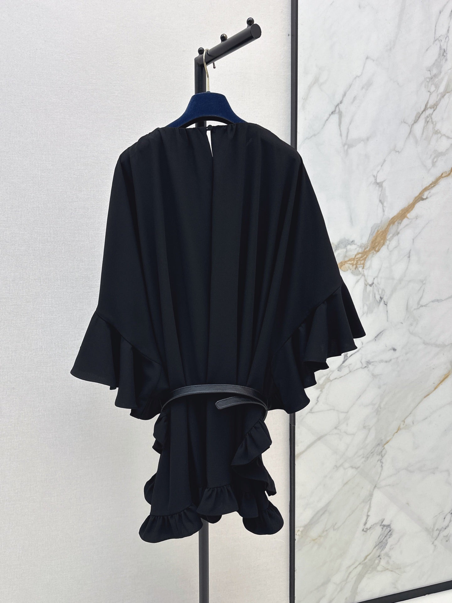 New 26FW Black Batwing-Sleeve Dress 🖤
