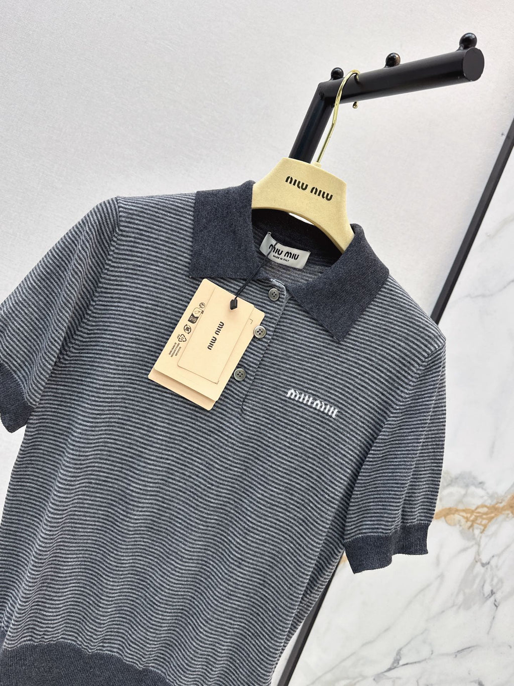26FW New Striped Knit Top with Polo Collar 🖤