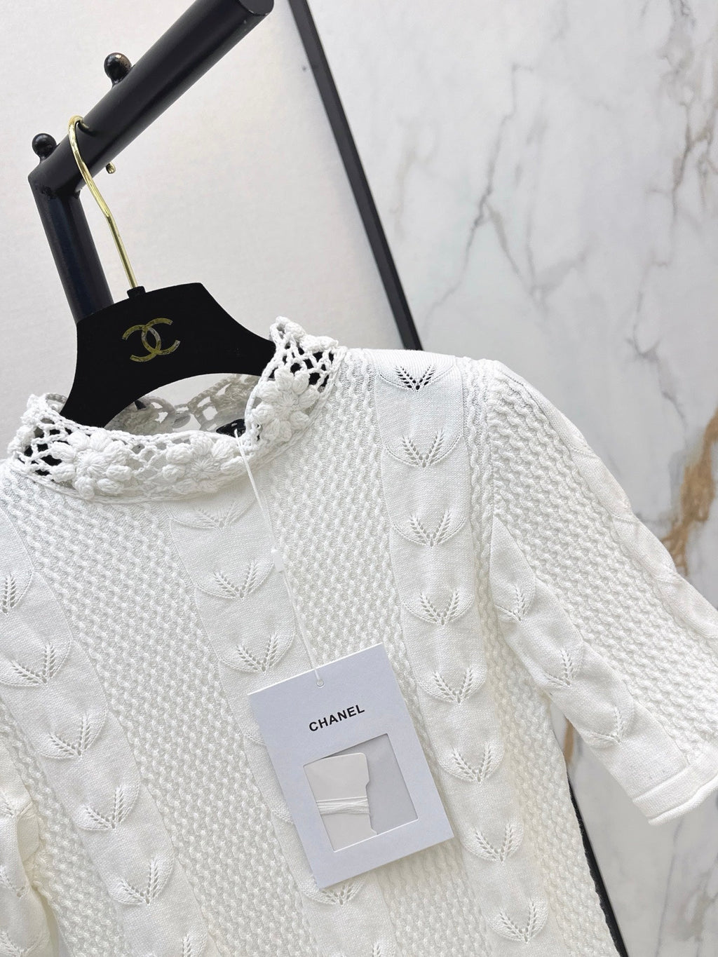 26FW New 3D-Texture Stand-Collar Knit Top 🤍