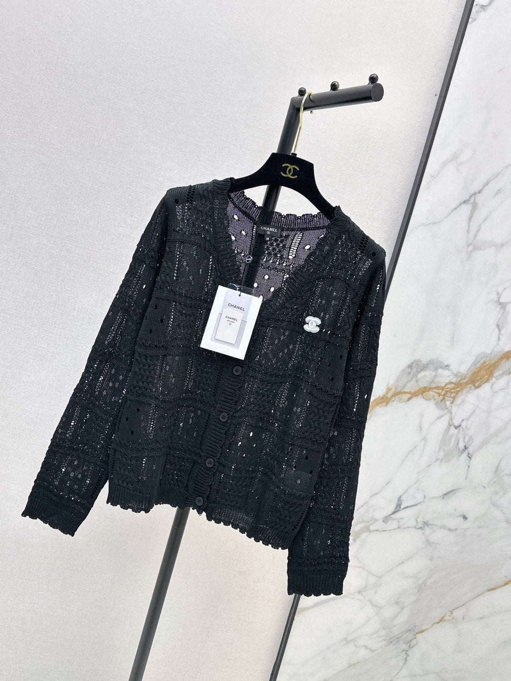 26FW New Textured Jacquard V-Neck Knit Cardigan 🤍