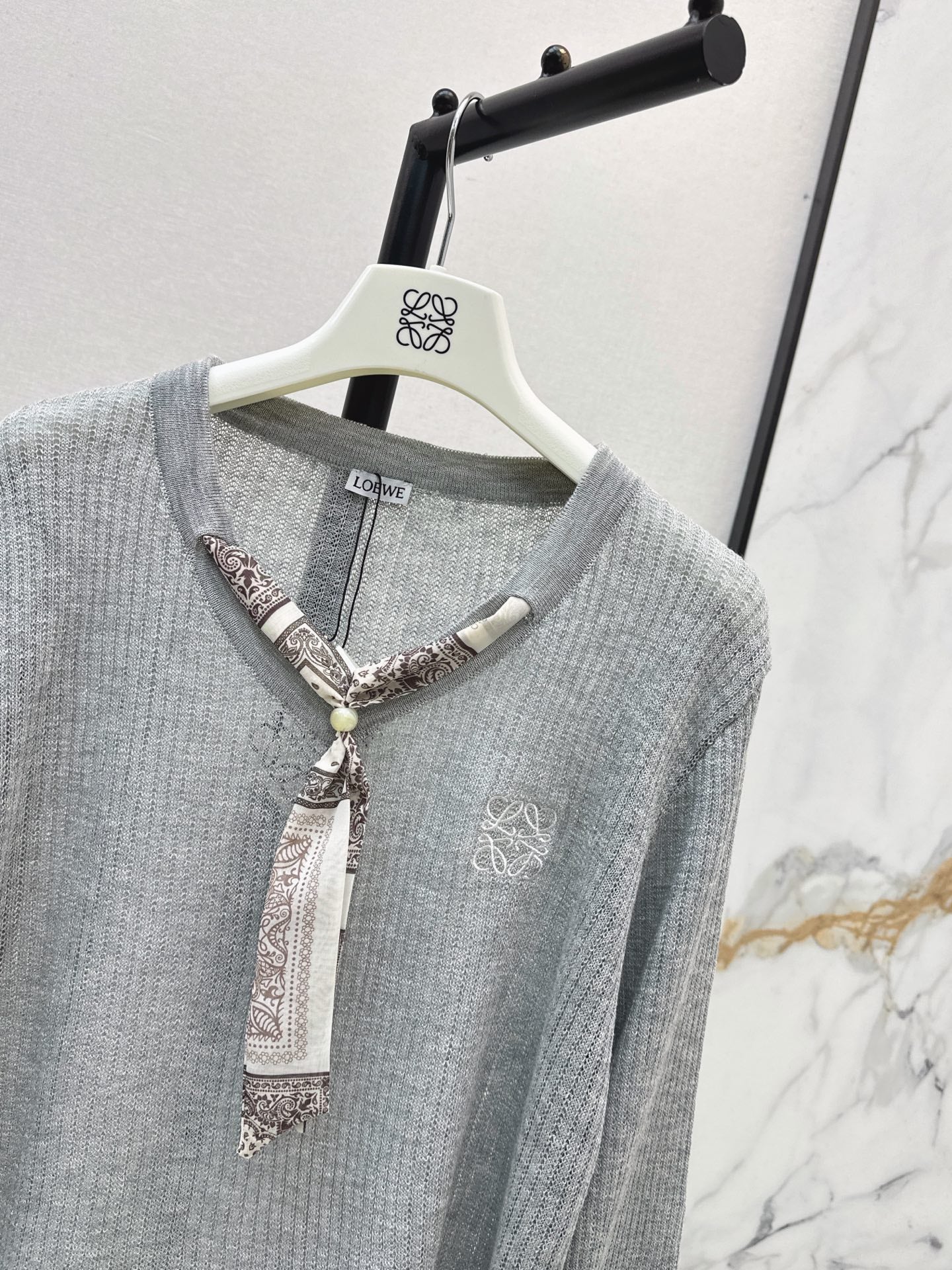 26FW New Long-Sleeved Knit Top with Scarf-Tie Detail 🤍