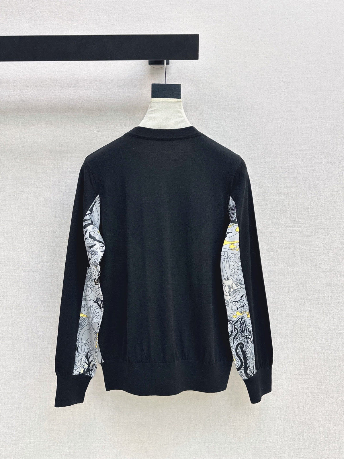 26FW New Printed Panel Knit Cardigan 🖤