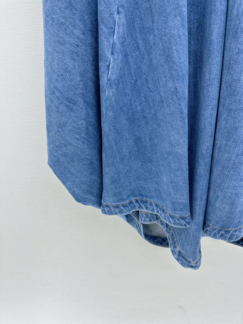 26FW New Asymmetrical Denim Skirt with Ruffled Trim 🩵