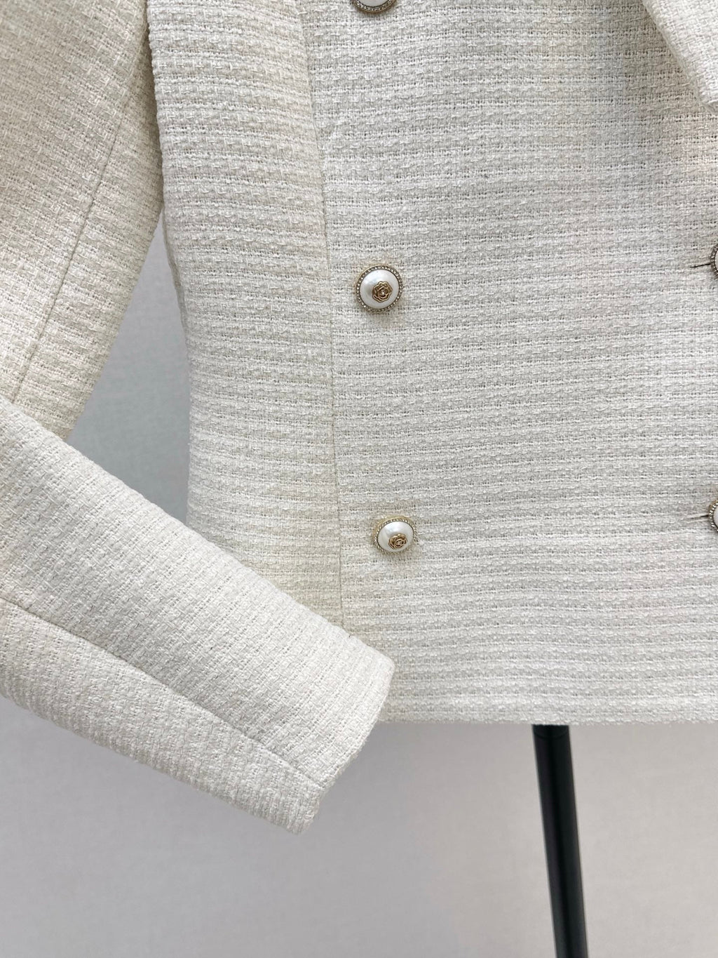 26FW New Knitted Jacket with Rabbit Ear Tie Detail 🤍