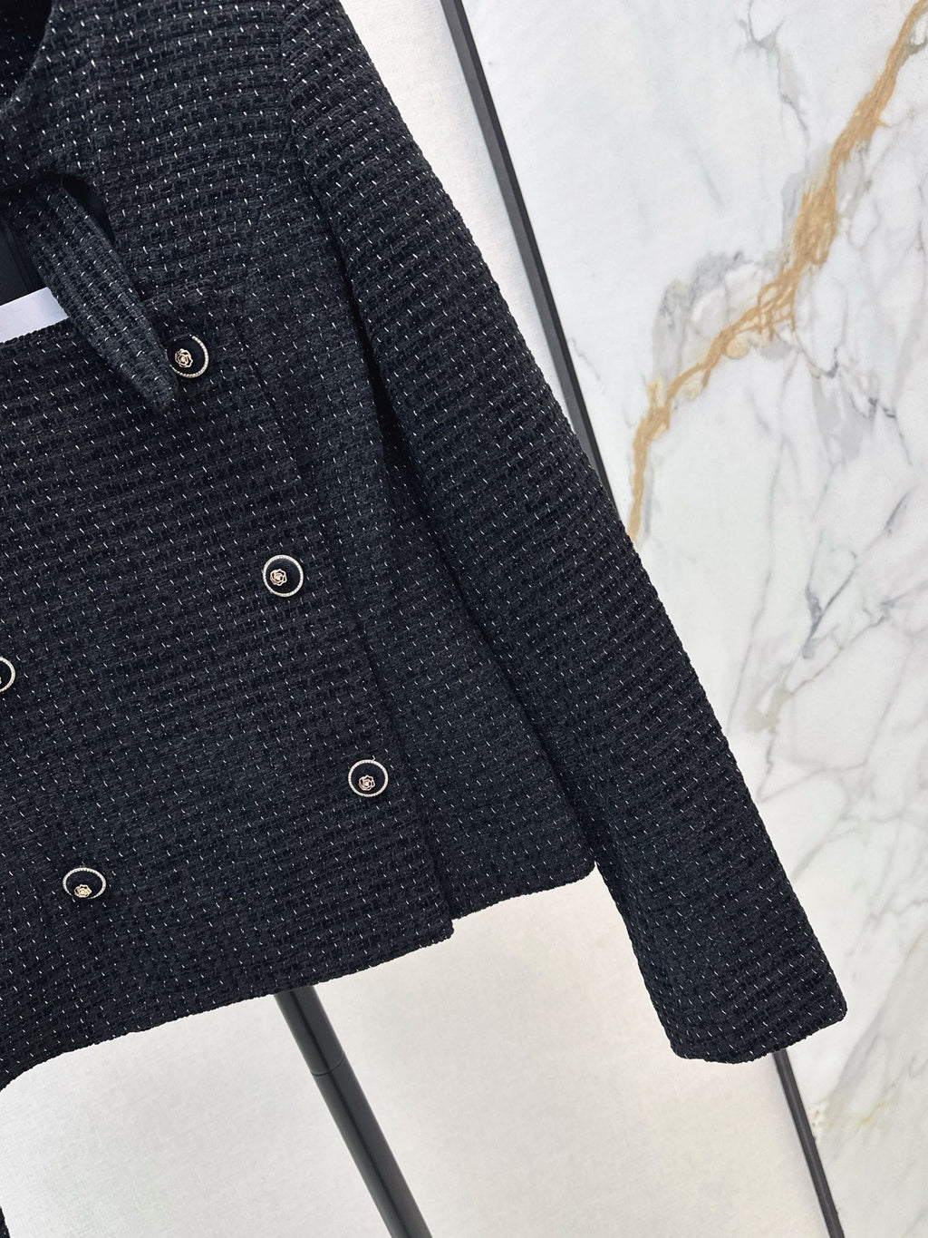 26FW New Knitted Jacket with Rabbit Ear Tie Detail 🤍