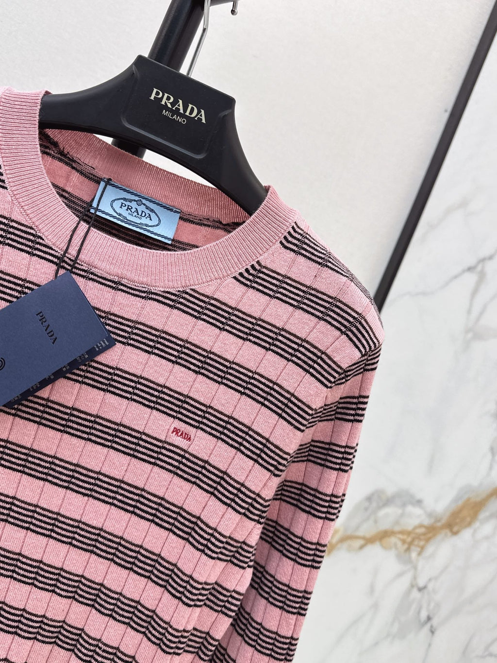 26FW New Retro Color-Block Striped Crew-Neck Long-Sleeve Knit Base Layer 💕