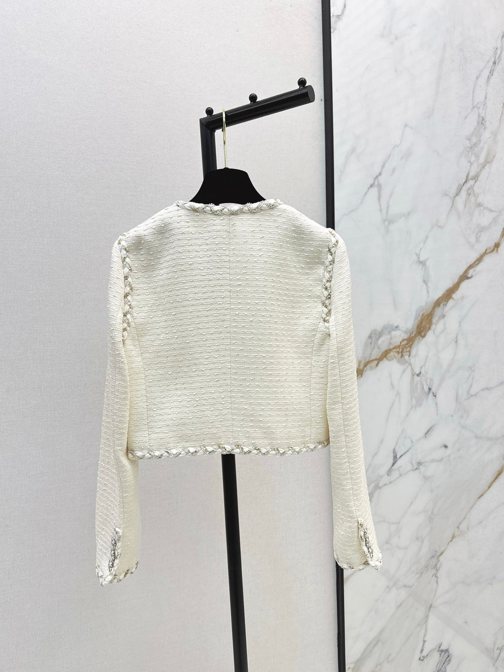 26FW New Cropped Jacket with Woven Trim 🤍