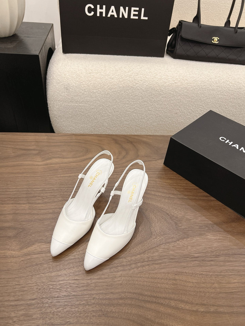 26FW New Color-Block Pointed-Toe Slingback High-Heeled Sandals (height: 8.5cm)