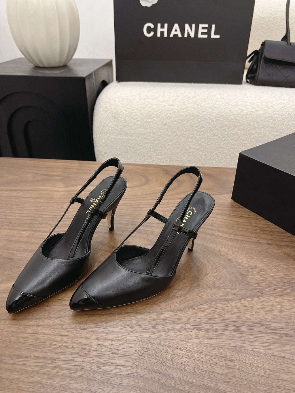 26FW New Color-Block Pointed-Toe Slingback High-Heeled Sandals (height: 8.5cm)