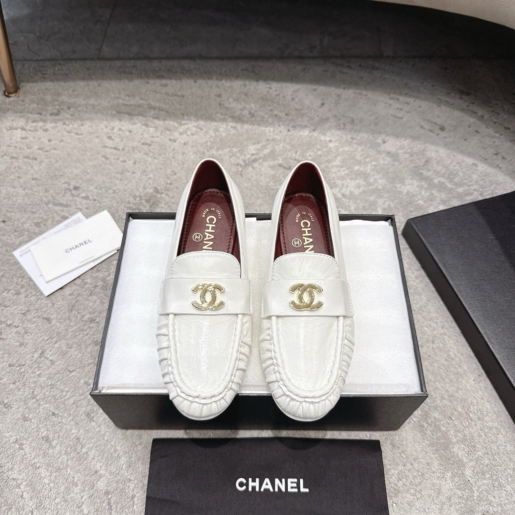 26FW New Pleated Flat Mules – Vintage-Style Flats