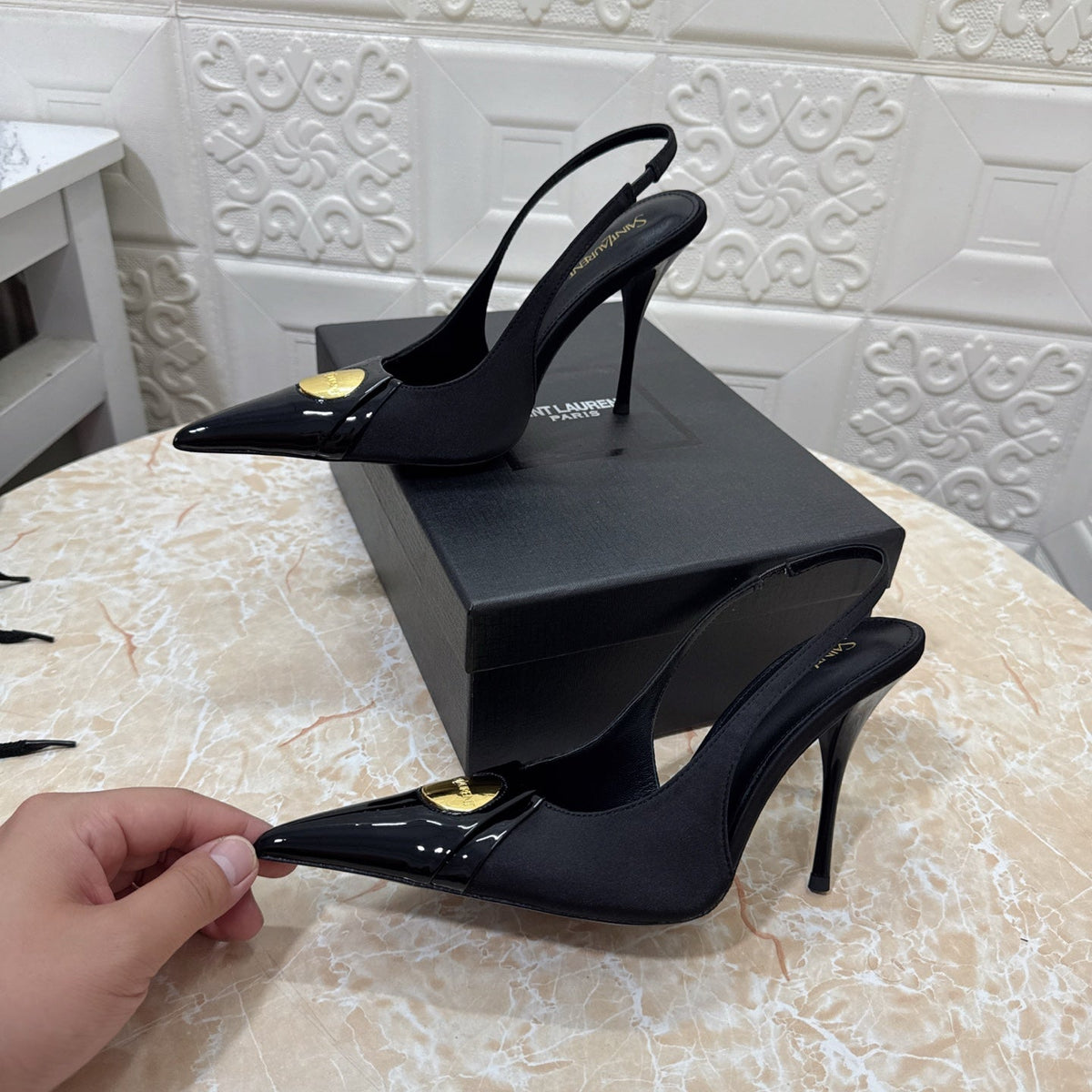 26FW New YSL Logo High Heels 👠(height: 10.5cm)