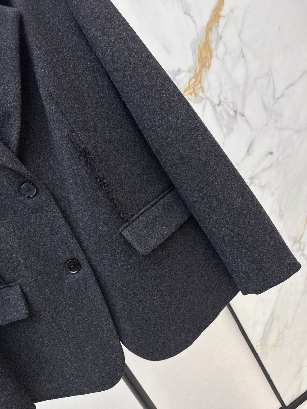 26FW New Blazer with Lettuce-Edge Trim 🩶
