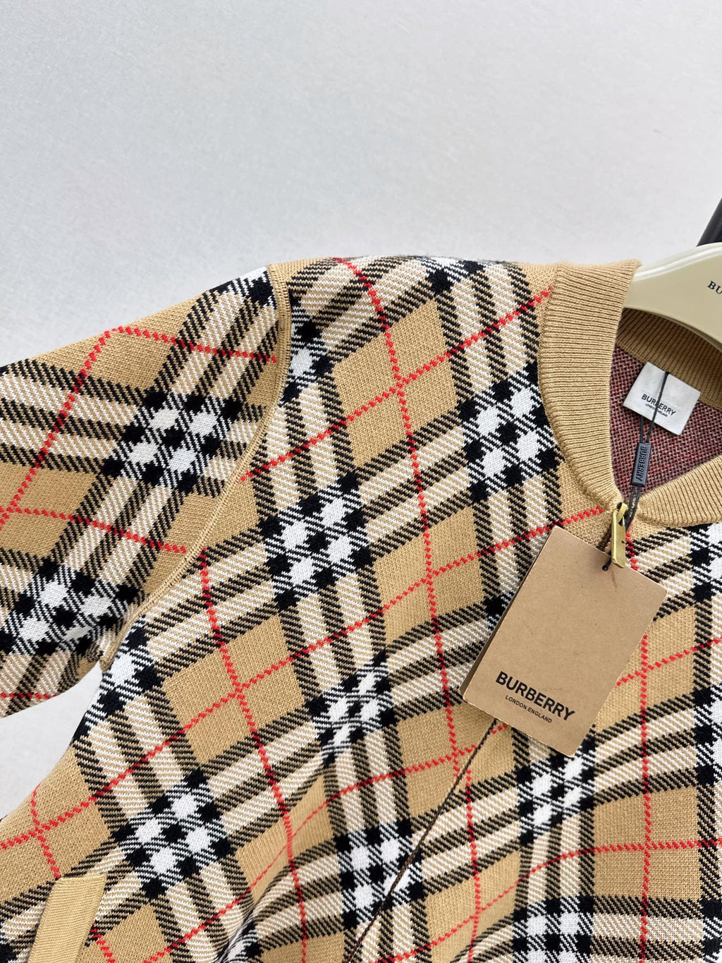 26FW New Plaid Stand-Collar Knit Cardigan 🖤
