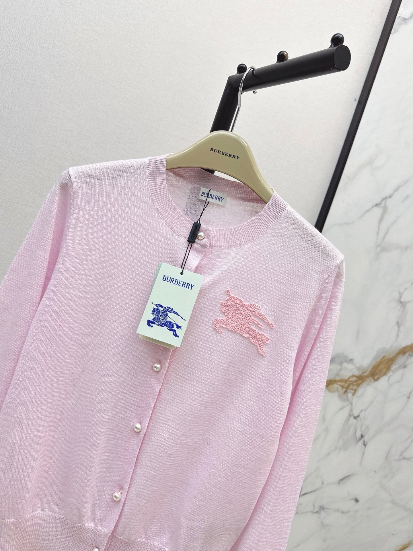 26FW New Jacquard Equestrian Knight Crew-Neck Button-Up Cardigan 💕