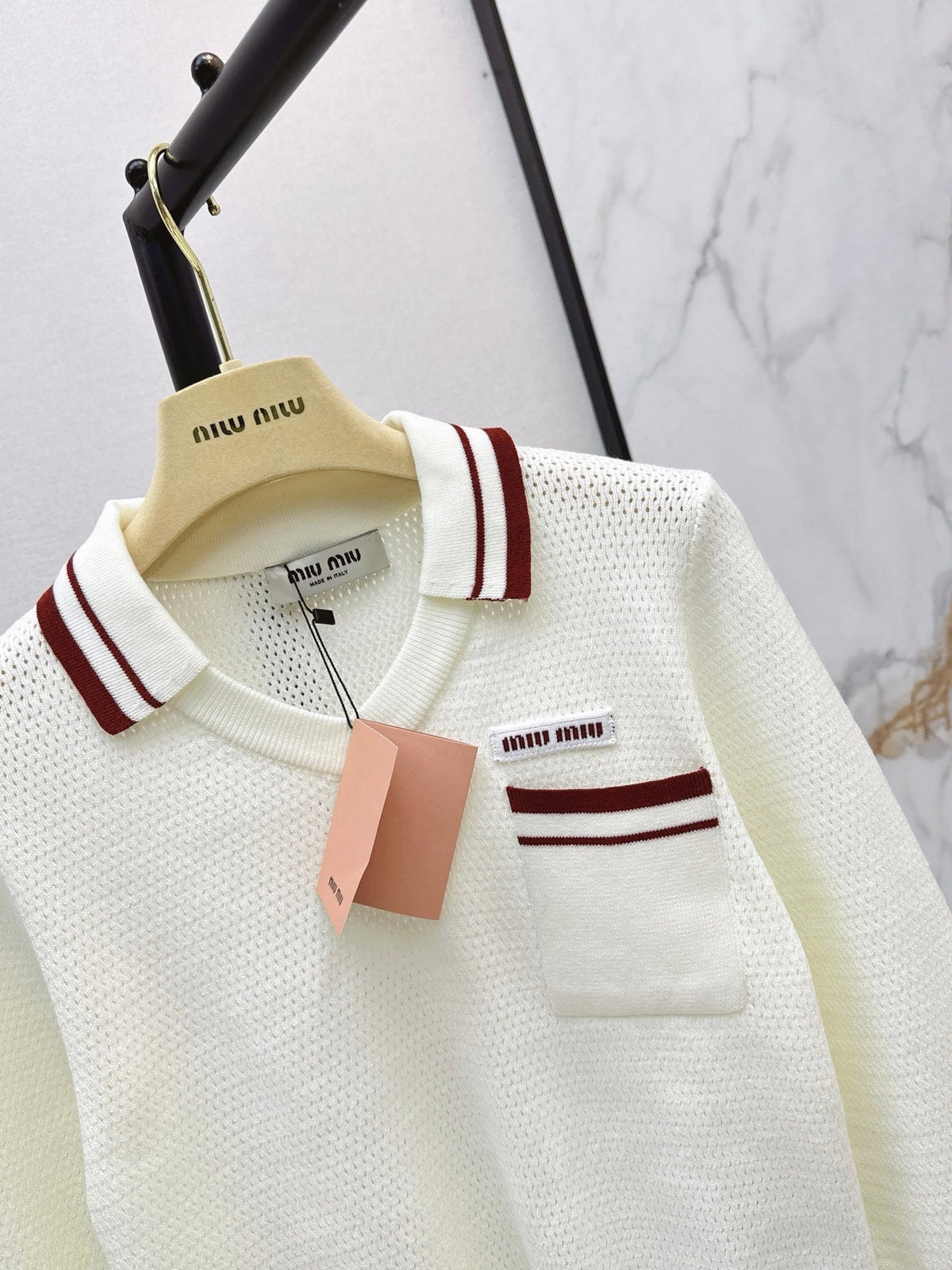 26FW New Color-Block Striped Collared Knit Top 💛