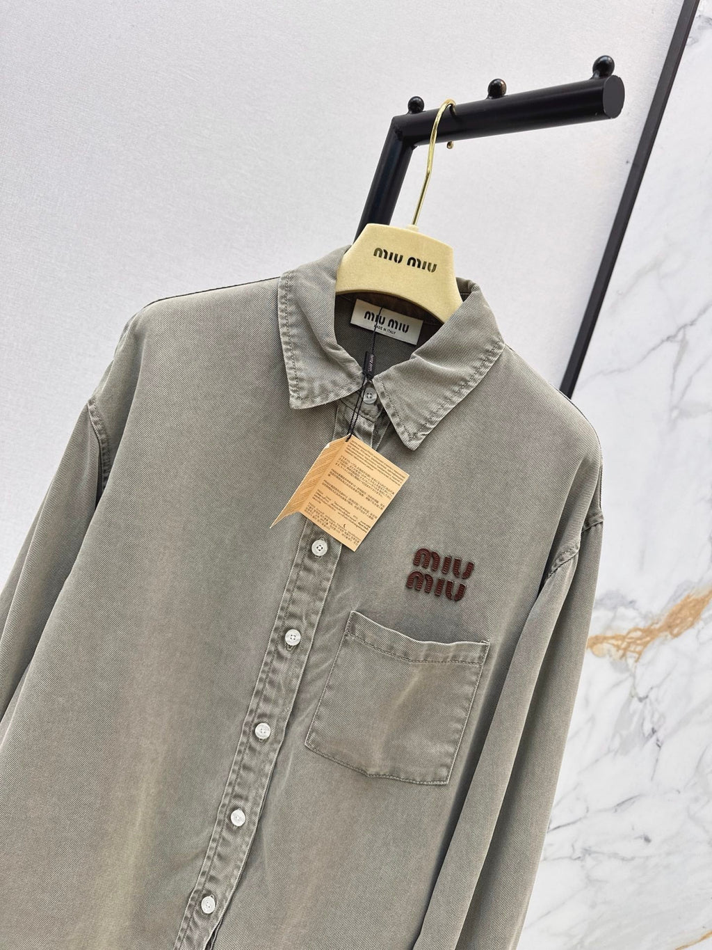 26FW New Denim Shirt with Contrasting Letter Logo Embroidery 🤍