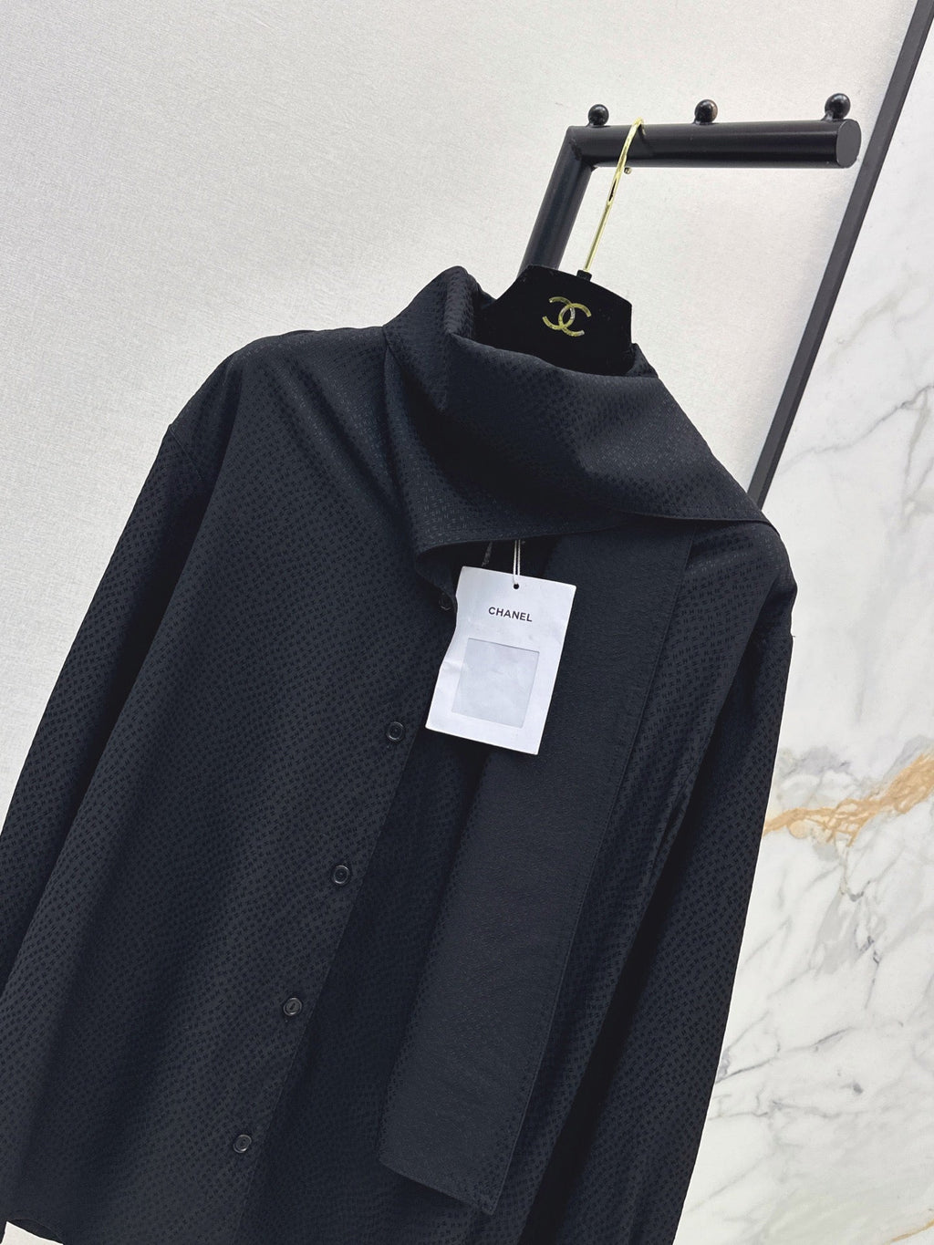 26FW New "Coco Girl" Style: Jacquard Silk Shirt 🖤