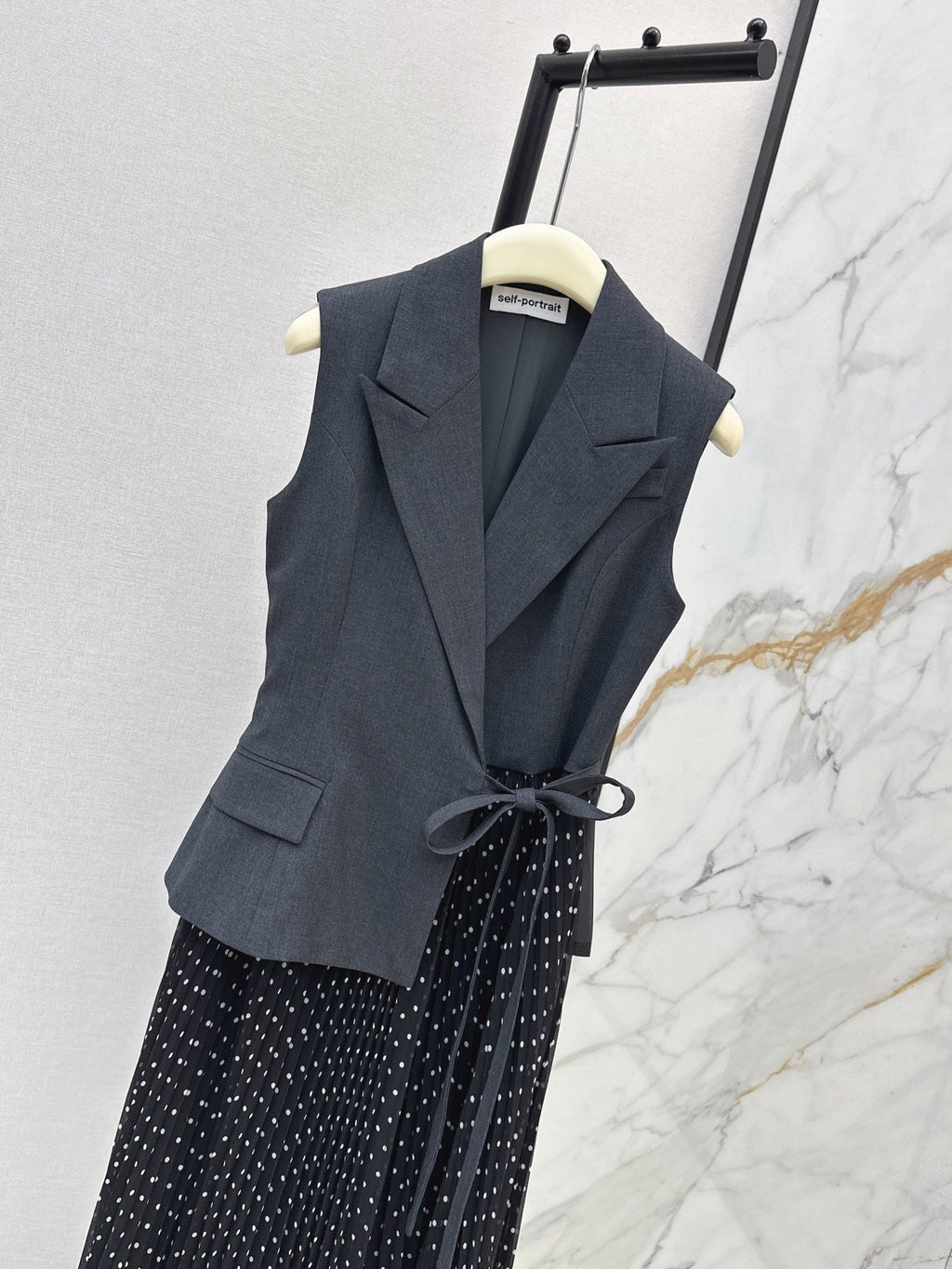 26FW New Polka-Dot Panel Dress (Faux-Layered Look) 🖤